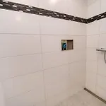 - Haus P, App 0peg02