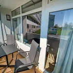 - Haus P, App 0peg02 *